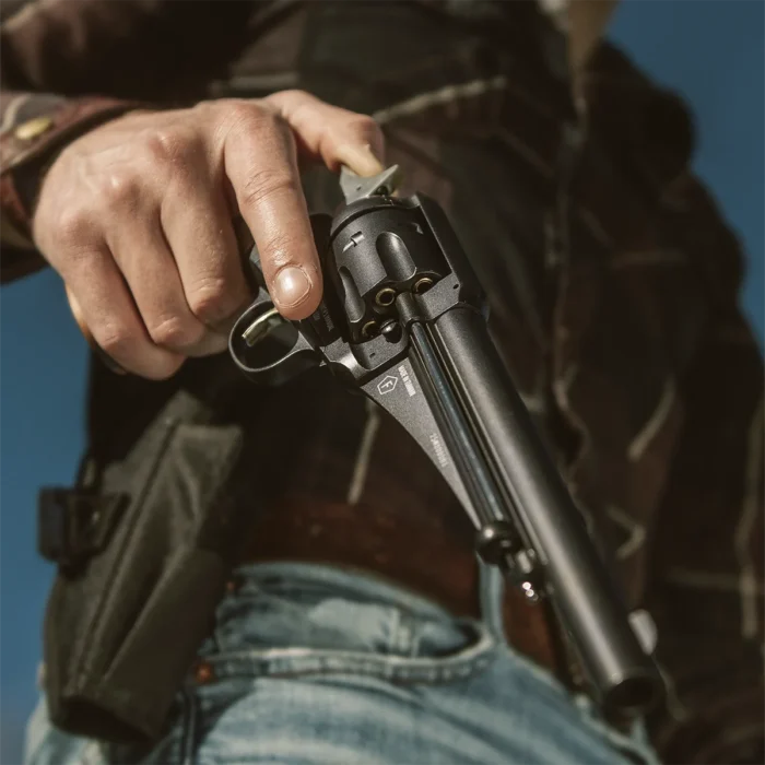 WRCB Winchester Western Revolver_Lifestyle 11